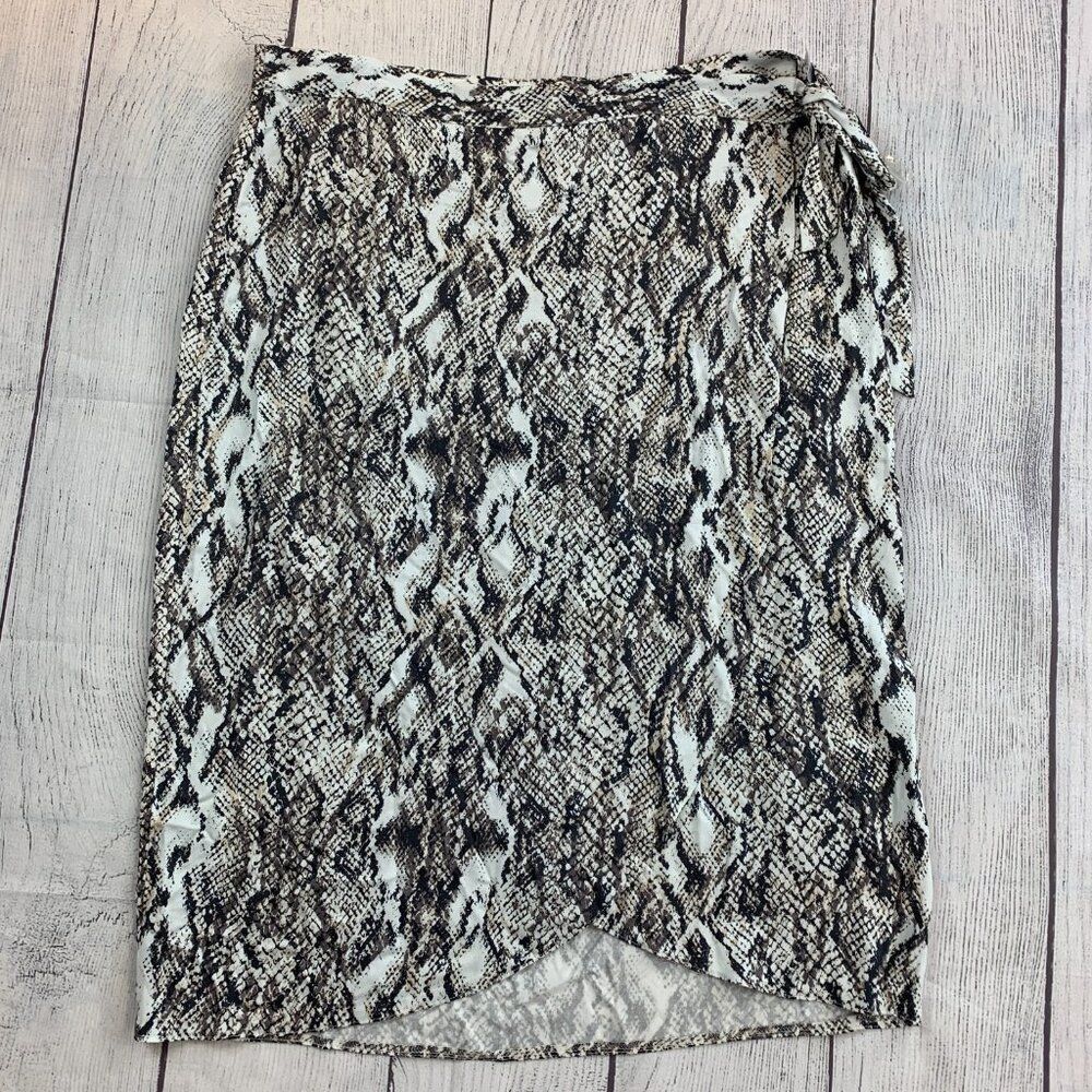 Maurices Skirt sz XL Snakeskinl Print Wrap Style Midi Length 29" New NWT